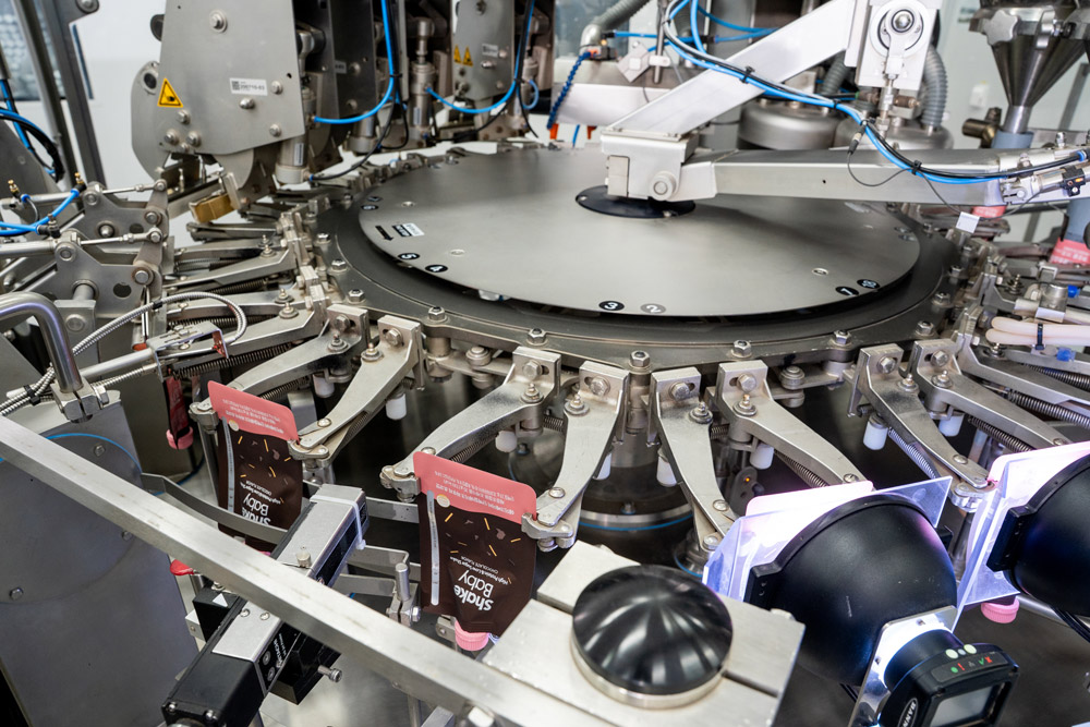 분말 자동 파우치 충전기